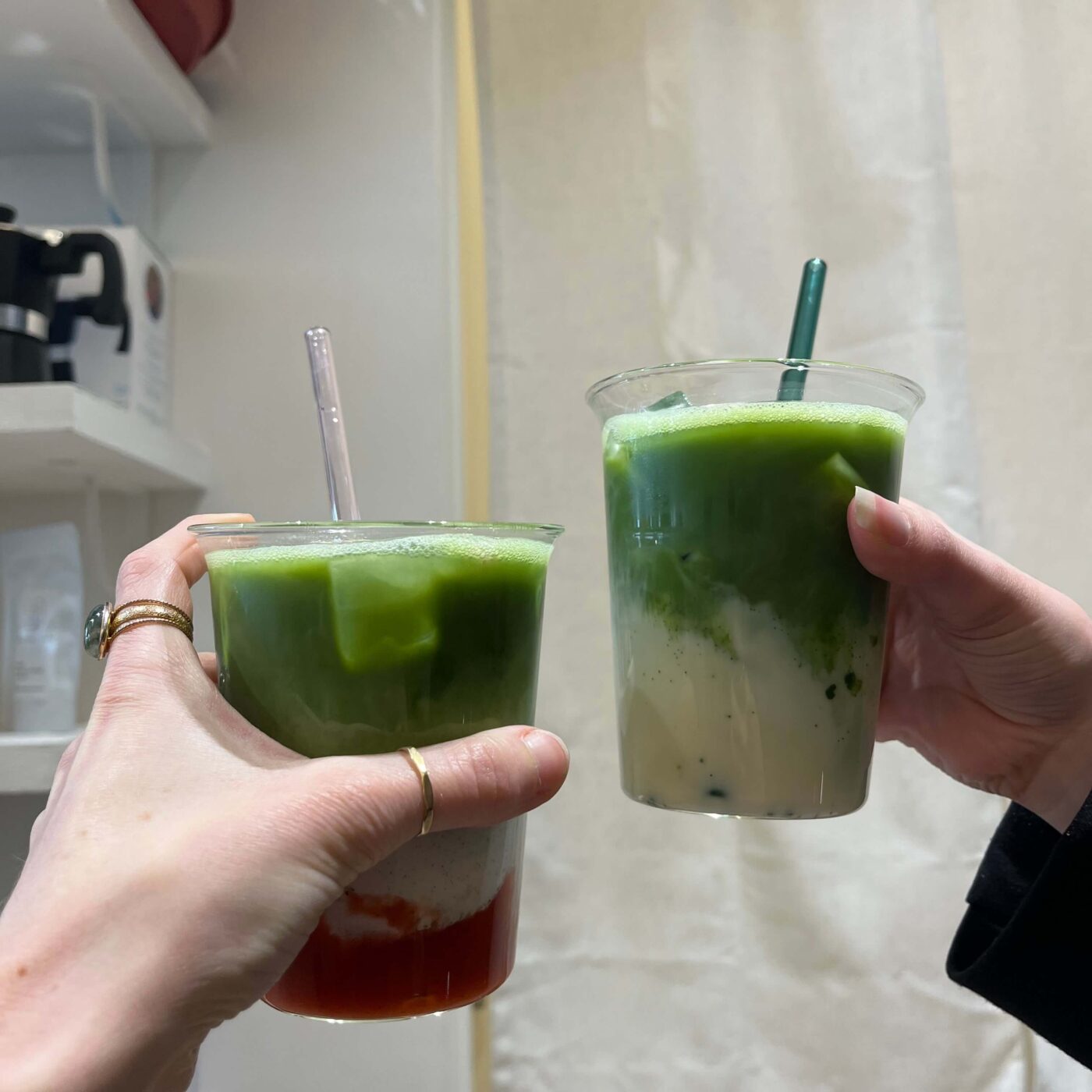 Iced Straberry Matcha et Iced Coconut Matcha de Moonlight Café